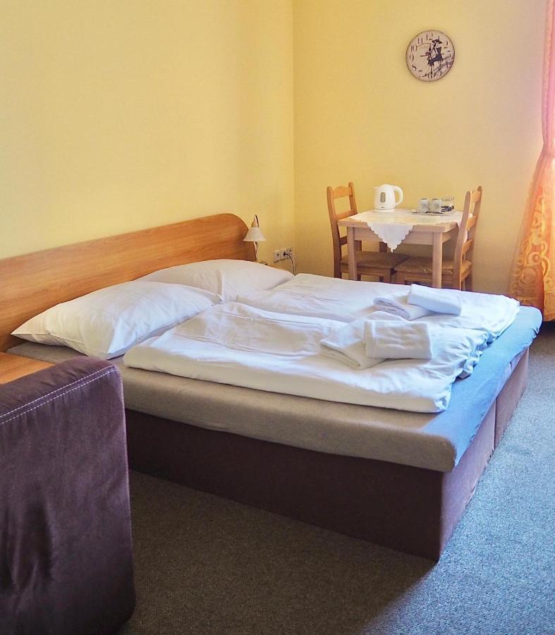 Penzion Vyhlídka Janovičky Broumov Exterior foto