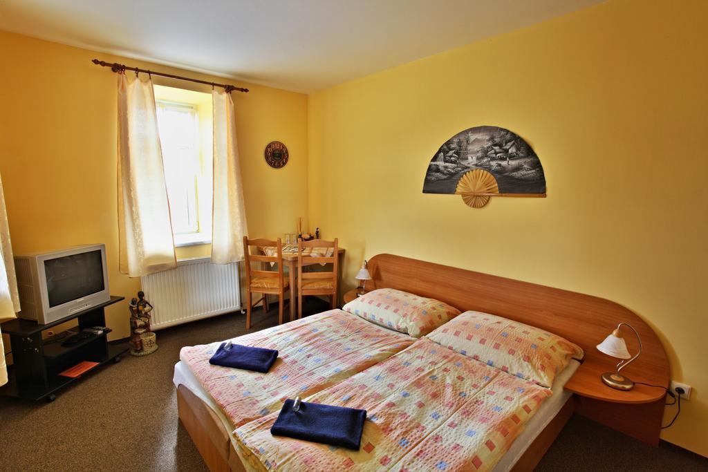Penzion Vyhlídka Janovičky Broumov Exterior foto